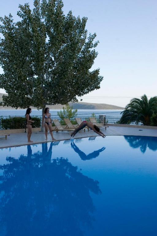 Alonissos Muses Villas Kalamakia Стая снимка